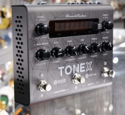 IK Multimedia - TONEX 3